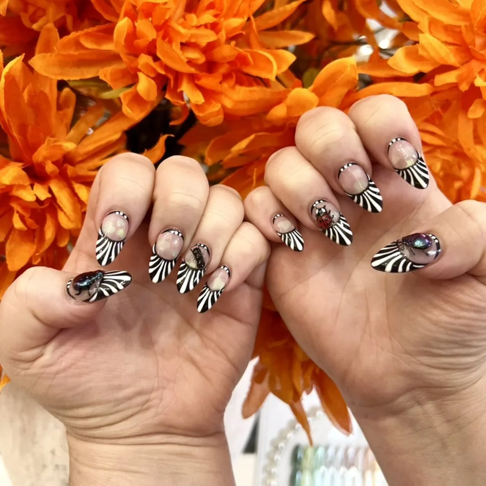 How Do I Choose the Best Nail Salon for Artistic Manicures How Do I Choose the Best Nail Salon for Artistic Manicures