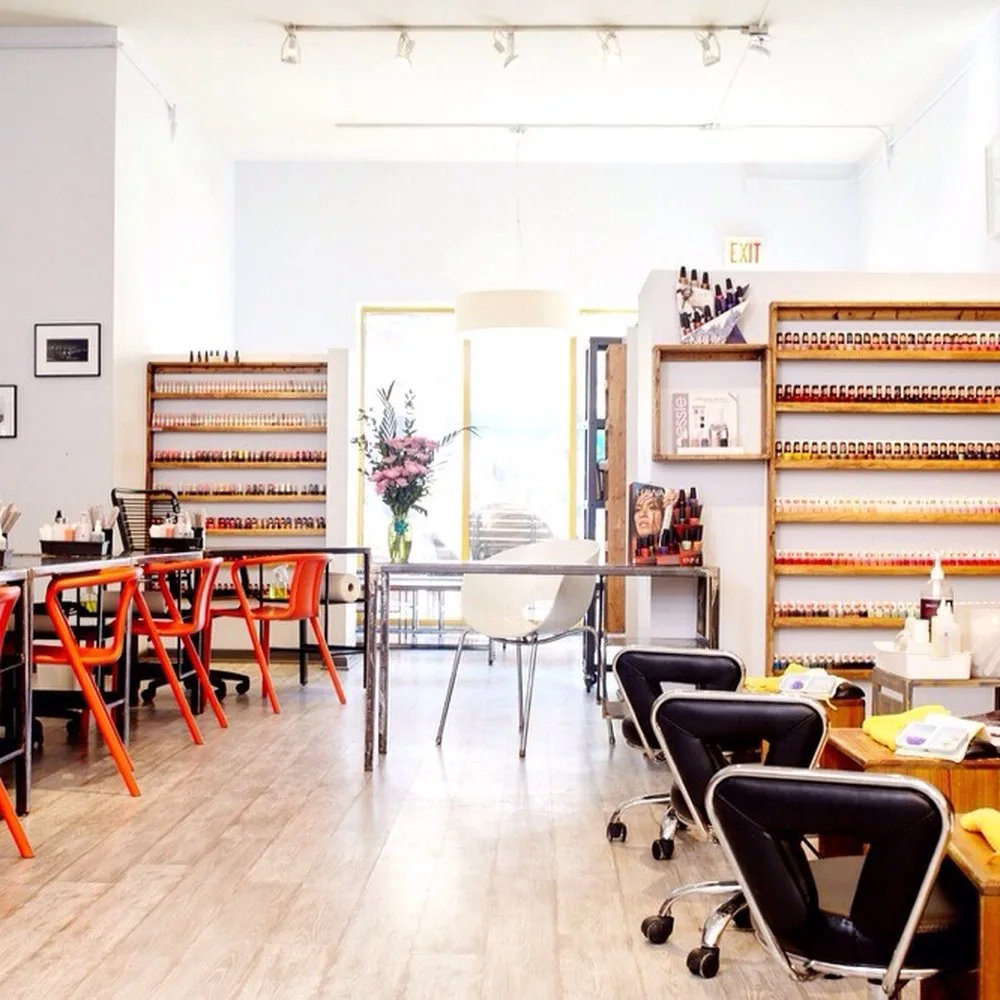 How do nail salons and nail spas differ in Chicago How do nail salons and nail spas differ in Chicago