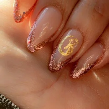 What are the core services offered by Mainstream Nails What are the core services offered by Mainstream Nails