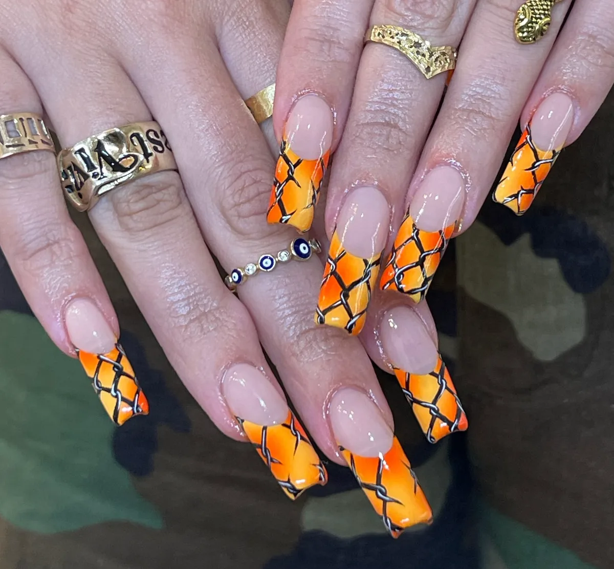 What are the various custom nail art services available What are the various custom nail art services available