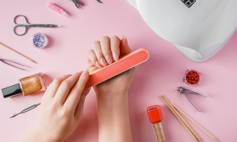 What Healthy Nail Care Products Are Commonly Used in Art Nail Salons What Healthy Nail Care Products Are Commonly Used in Art Nail Salons