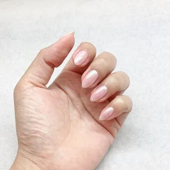 What services does Lakeview Nails offer What services does Lakeview Nails offer