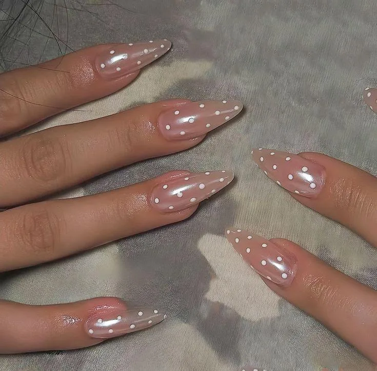 What Should I Look for When Choosing a Korean Nail Salon