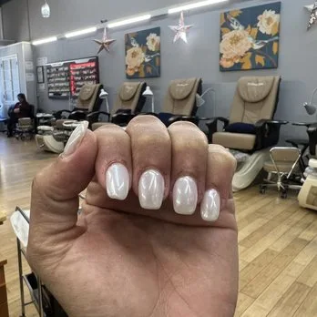 Where are the Artistic Nails & Spa locations