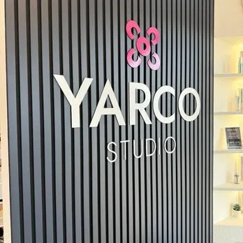 Where is Yarco Studio located and what is its ambiance Where is Yarco Studio located and what is its ambiance